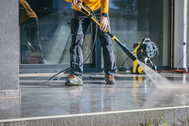 Best Garage Pressure Washing  in South Browning, MT